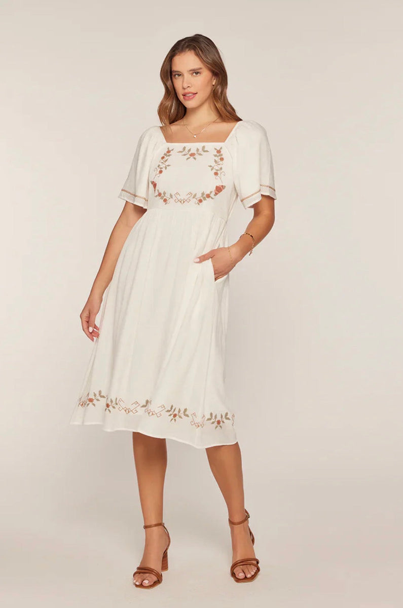 Graceful & Elegant Modest Graduation Dress Ideas for the Christian Wom ...