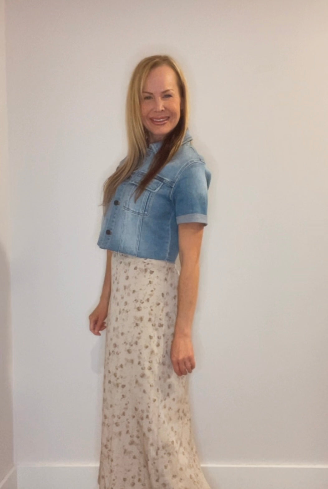 Hidden cropped denim jacket-NEW