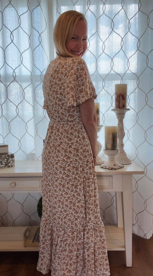 midi floral long sleeve dress maxi modest Samantha modest maxi dress – JanieLanie
