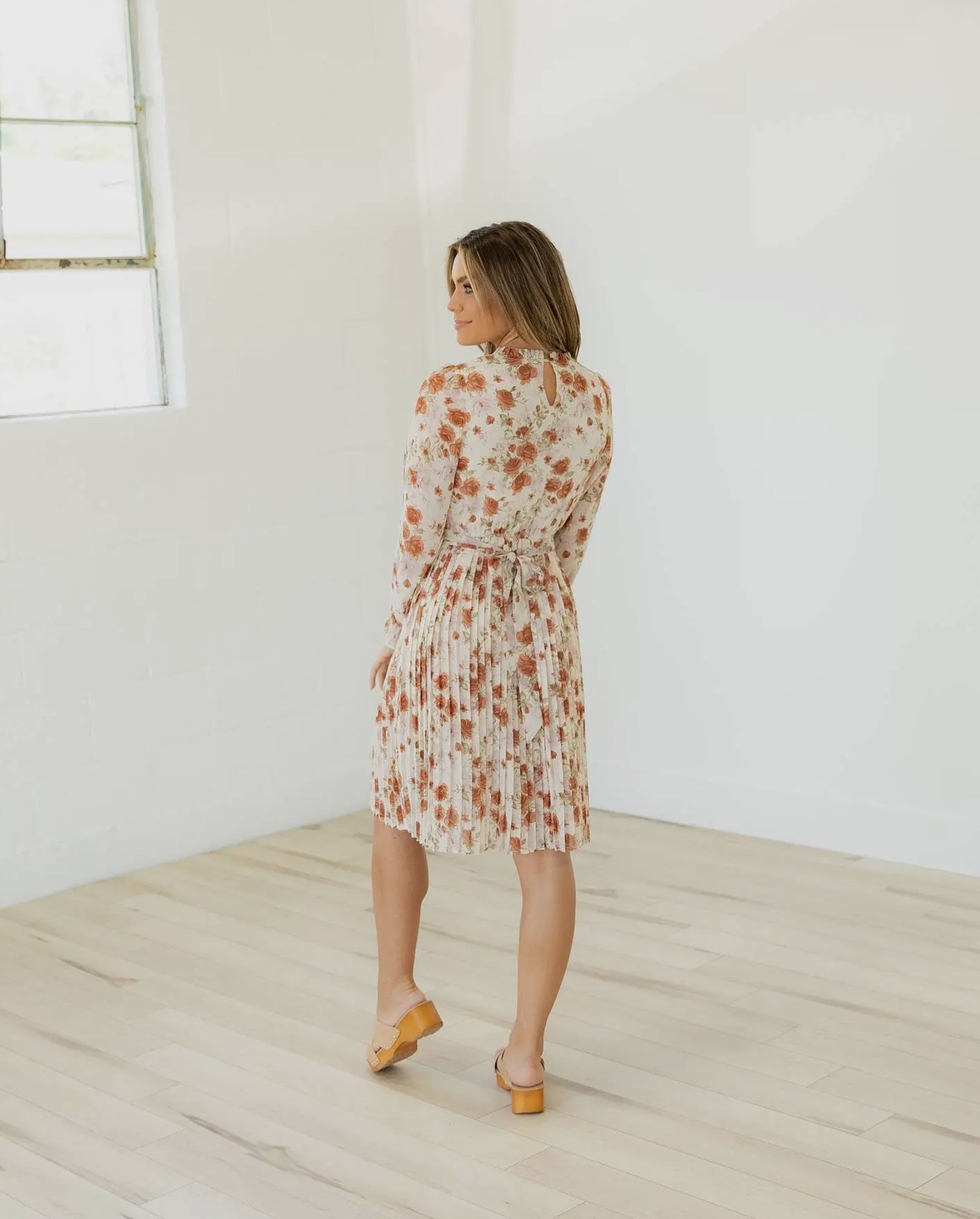 Oaklee modest midi dress-NEW