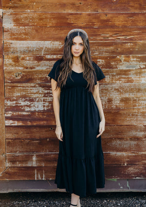 Kendall modest midi dress in black