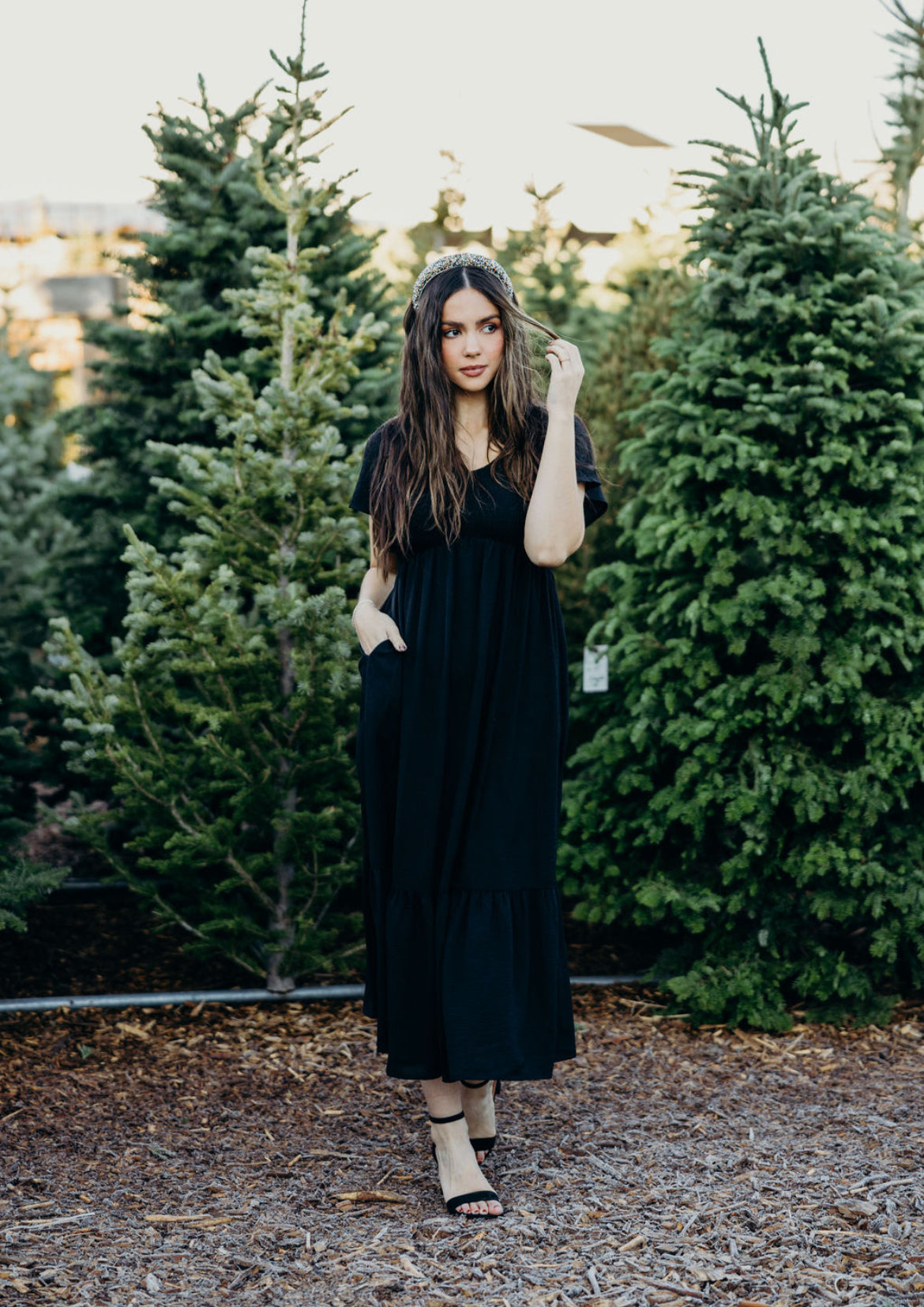 Kendall modest midi dress in black