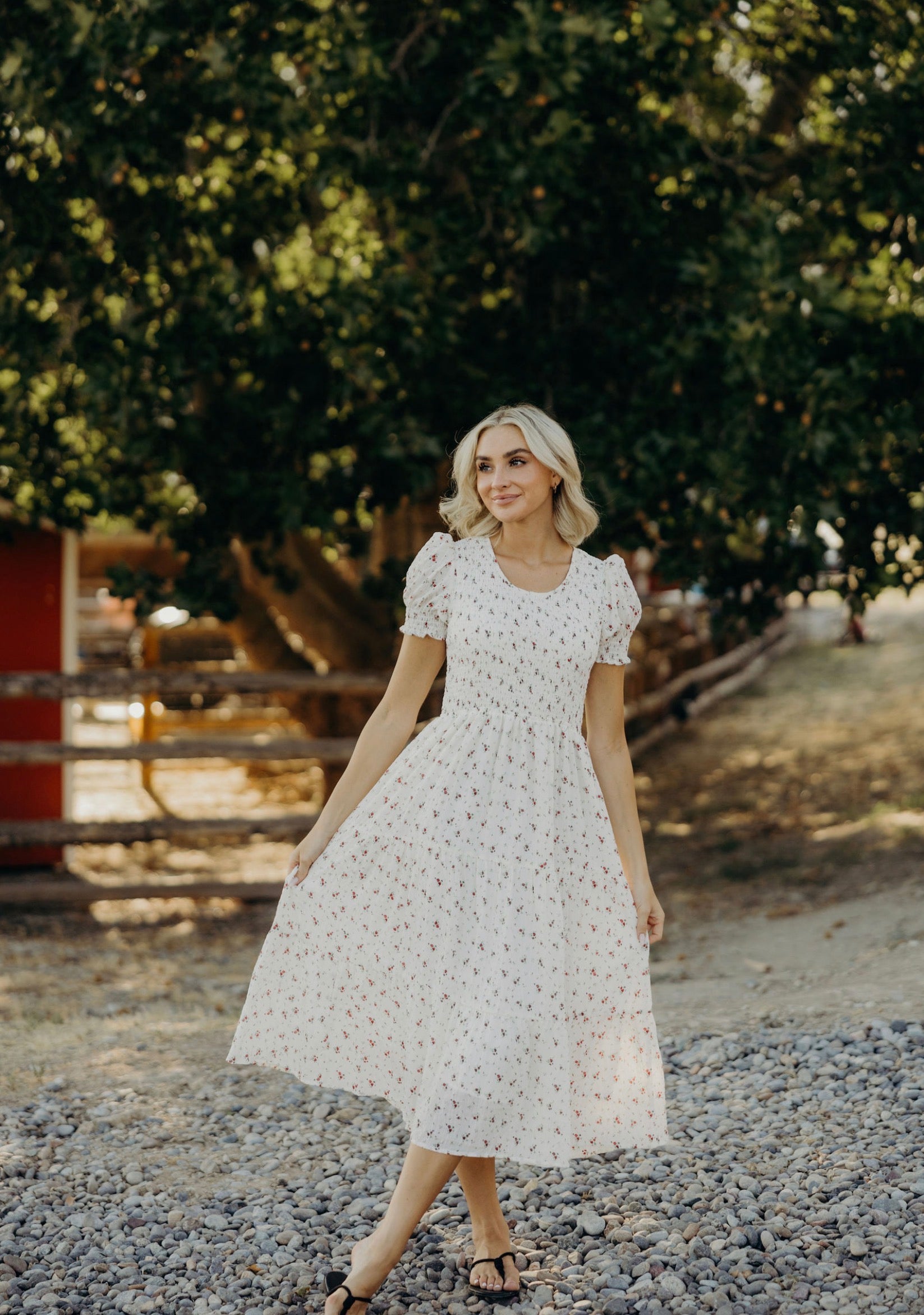 MAISONSPECIALKnifePleatMiniDress美品Fアイボリー McCall modest midi in floret fizz – JanieLanie