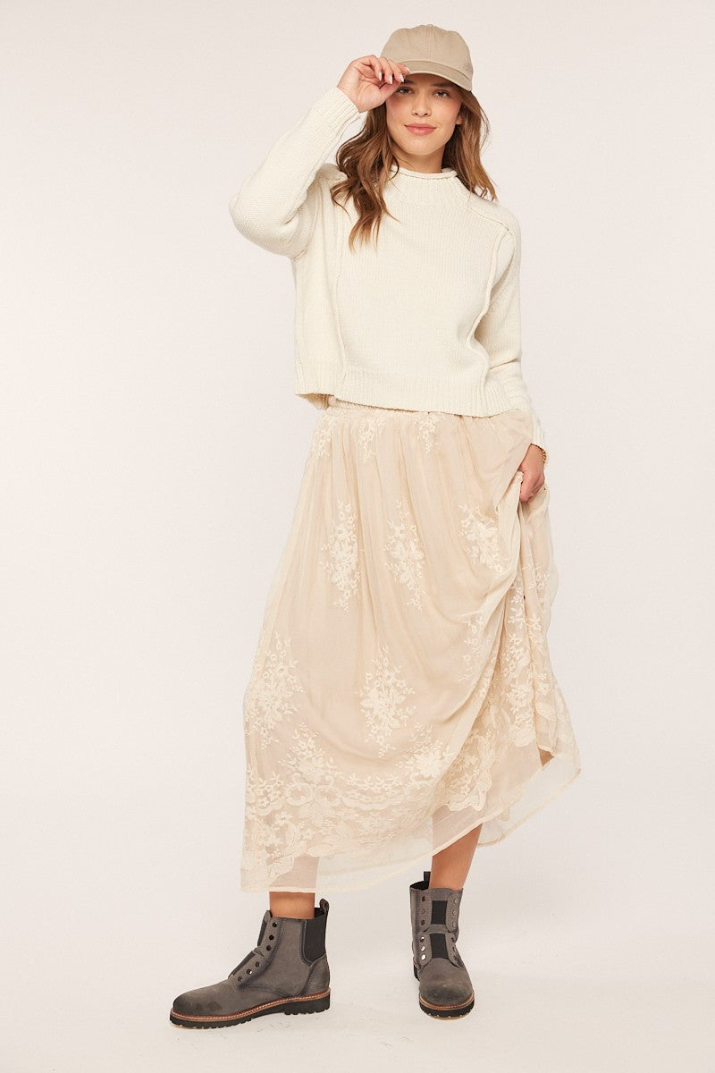 fashion dresses and skirts Beyond Trends: The Irresistible Temptation Of Skirts Vs. The Time-Hono