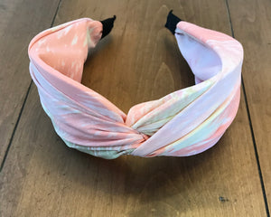 Pink multicolor knotted fabric headband